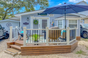 Myrtle Beach Coastal Cabana with Resort Amenities!